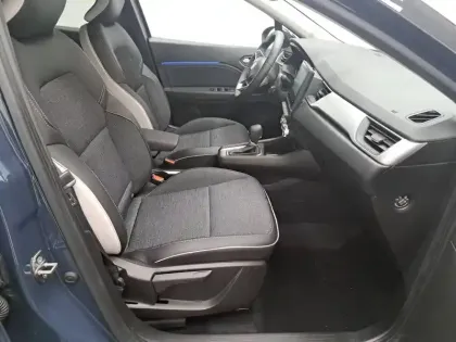 Photo 23 Renault Captur  E-Tech full hybrid 145