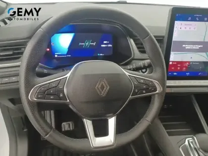Photo 12 Renault Symbioz  E-Tech full hybrid 145