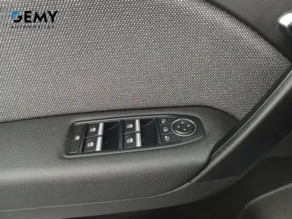 Photo 15 Renault Symbioz  E-Tech full hybrid 145