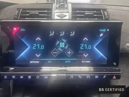 Photo 17 DS DS 7 DS7 Crossback Hybride E-Tense 225 EAT8