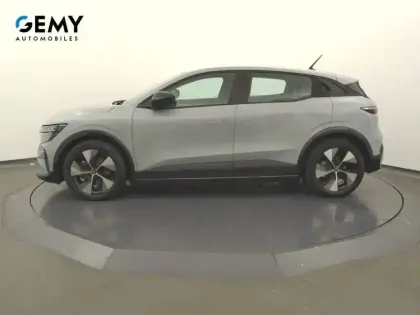 Photo 33 Renault Megane  E-Tech EV40 130ch standard charge