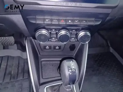 Photo 34 Dacia Duster  TCe 150 FAP 4x2 EDC
