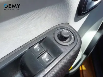 Photo 13 Renault Twingo  III SCe 65