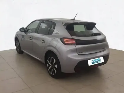 Photo 32 Peugeot 208  Hybrid 110 ch e-DCS6