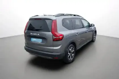 Photo 5 Dacia Jogger  Hybrid 140 7 places
