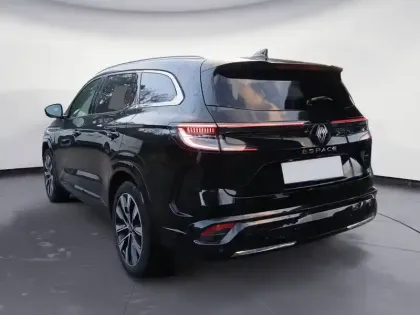 Photo 5 Renault Espace  E-Tech full hybrid 200 GSR2