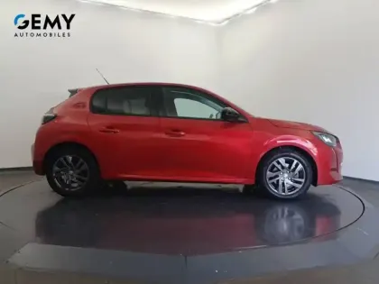 Photo 18 Peugeot 208  PureTech 100 S&S BVM6