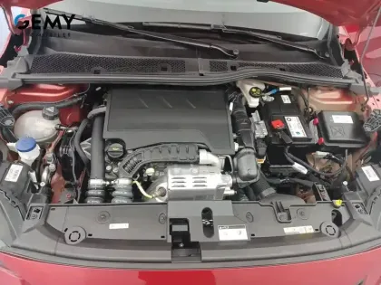 Photo 26 Peugeot 208  PureTech 100 S&S BVM6