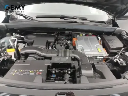Photo 31 Renault Symbioz  E-Tech full hybrid 145