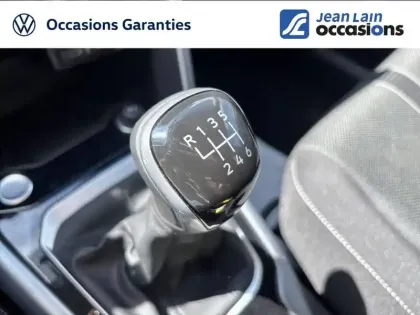 Photo 15 Volkswagen T-roc  1.0 TSI 116 Start/Stop BVM6