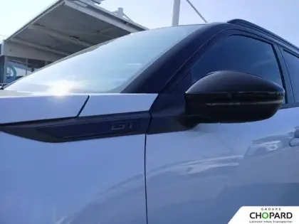Photo 9 Peugeot 2008  Hybrid 136 e-DCS6