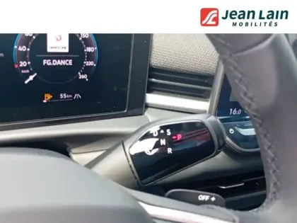 Photo 12 Volkswagen T-roc  1.5 eTSI EVO2 Hybrid 150 ch DSG7