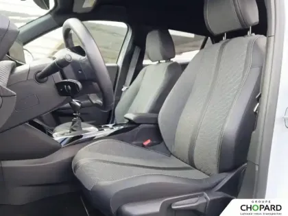 Photo 10 Peugeot 2008  100 S&S BVM6