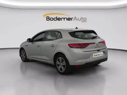 Photo 17 Renault Megane  IV Berline TCe 140