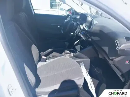 Photo 12 Peugeot 208  PureTech 100 S&S BVM6