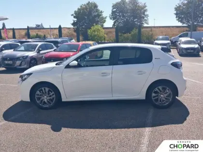 Photo 31 Peugeot 208  PureTech 100 S&S BVM6