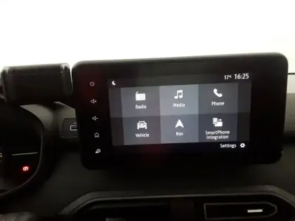 Photo 11 Dacia Jogger  Hybrid 140 7 places GSR2