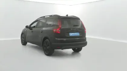 Photo 15 Dacia Jogger  Hybrid 140 7 places GSR2