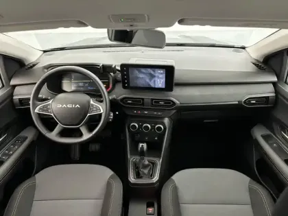 Photo 41 Dacia Jogger  Hybrid 140 7 places GSR2