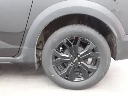 Photo 10 Dacia Jogger  Hybrid 140 7 places GSR2