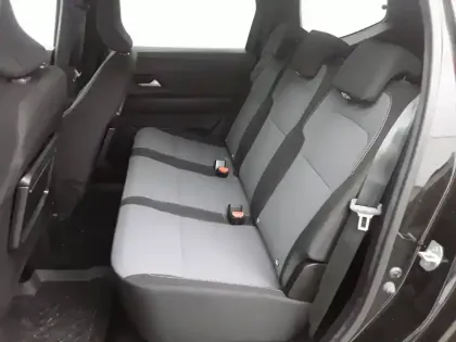 Photo 12 Dacia Jogger  Hybrid 140 7 places GSR2