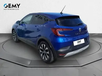 Photo 6 Renault Captur  E-Tech full hybrid 145