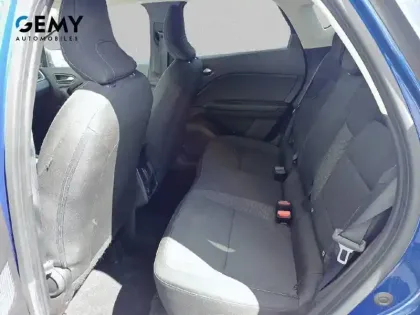Photo 9 Renault Captur  E-Tech full hybrid 145