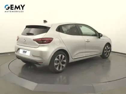 Photo 17 Renault Clio  Blue dCi 100