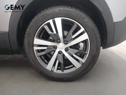 Photo 10 Peugeot 3008  PureTech 130ch S&S EAT8