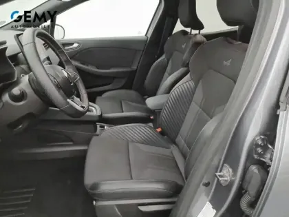Photo 23 Renault Clio  E-Tech full hybrid 145