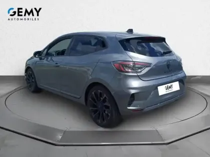 Photo 6 Renault Clio  E-Tech full hybrid 145