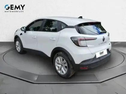 Photo 6 Renault Captur  E-Tech full hybrid 145 ch
