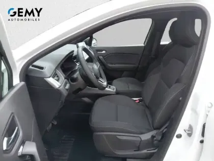 Photo 8 Renault Captur  E-Tech full hybrid 145 ch