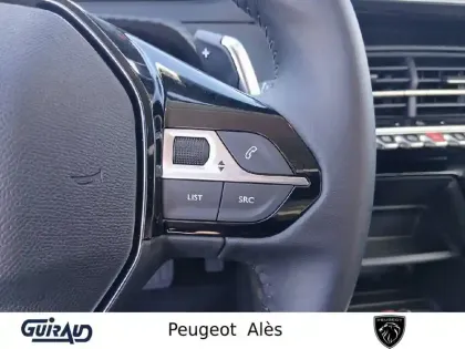 Photo 13 Peugeot 208  Hybrid 100 e-DCS6