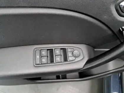 Photo 27 Renault Captur  TCe 100 GPL