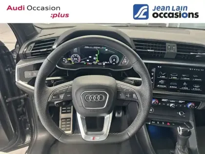 Photo 11 Audi Q3  35 TDI 150 ch S tronic 7