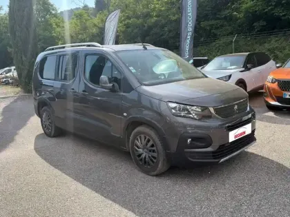 Photo 27 Peugeot Rifter  Long PureTech 110 S&S BVM6
