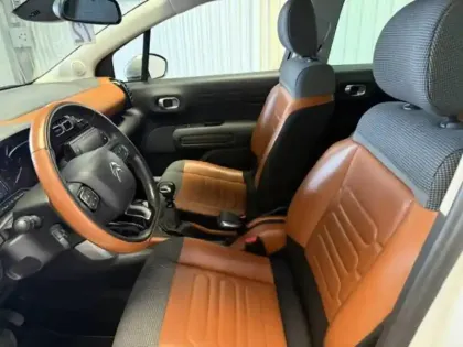 Photo 9 Citroën C3 Aircross  PureTech 130 S&S BVM6