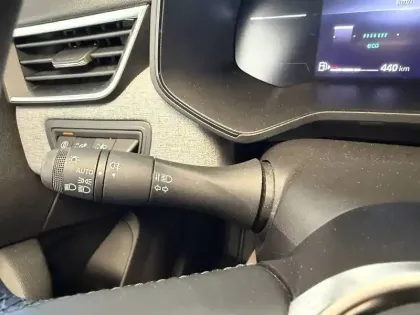 Photo 77 Renault Clio  Blue dCi 100