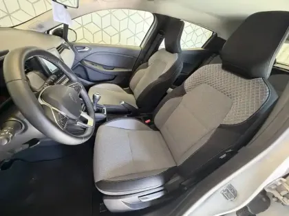 Photo 48 Renault Clio  Blue dCi 100