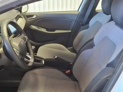 Photo 8 Renault Clio  Blue dCi 100