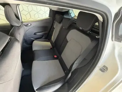 Photo 58 Renault Clio  Blue dCi 100