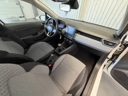 Photo 65 Renault Clio  Blue dCi 100