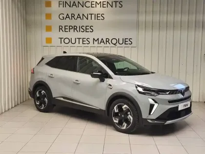Photo 16 Renault Symbioz  E-Tech full hybrid 145