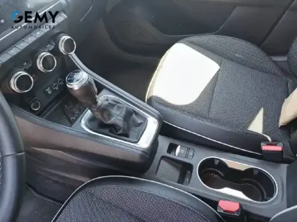 Photo 11 Renault Captur  TCe 100 GPL - 21