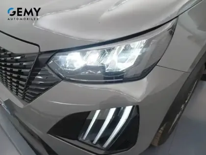 Photo 18 Peugeot 2008  PureTech 100 S&S BVM6