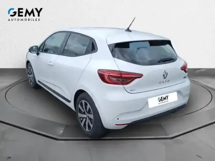 Photo 6 Renault Clio  E-Tech full hybrid 145