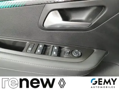Photo 30 Peugeot 208  PureTech 100 S&S BVM6