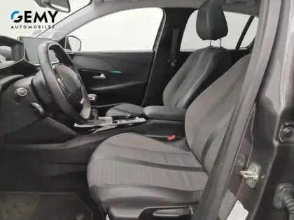 Photo 44 Peugeot 208  PureTech 100 S&S BVM6