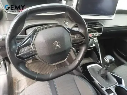 Photo 12 Peugeot 208  PureTech 100 S&S BVM6